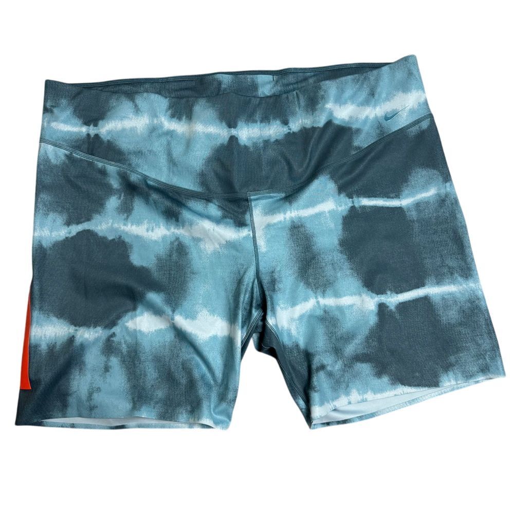 Nike One‎ Luxe Women's Plus Size 3X 7" Mid-Rise Printed Training Shorts